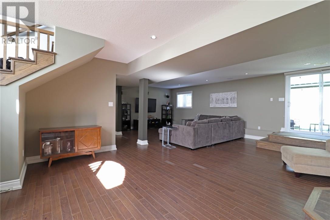 3086 Rebecca Street, Val Caron, Ontario  P3N 1S3 - Photo 22 - 2129579