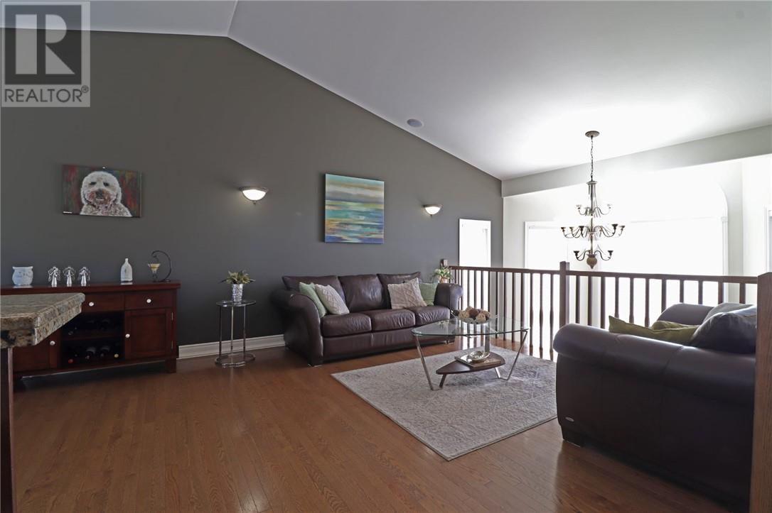 3086 Rebecca Street, Val Caron, Ontario  P3N 1S3 - Photo 3 - 2129579