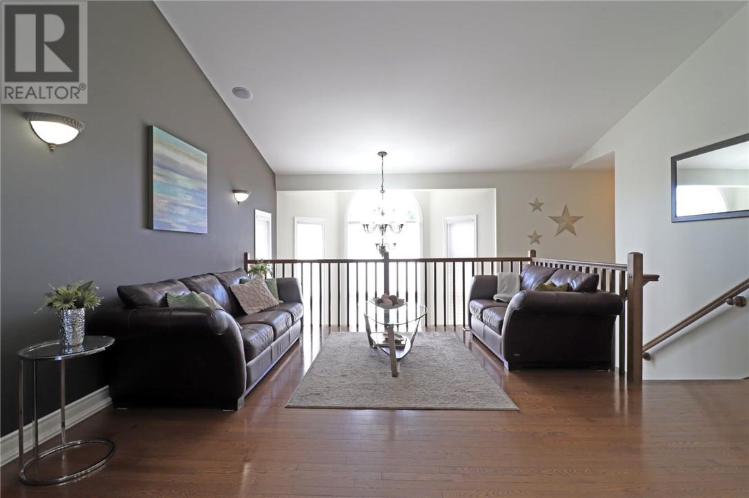 3086 Rebecca Street, Val Caron, Ontario  P3N 1S3 - Photo 4 - 2129579