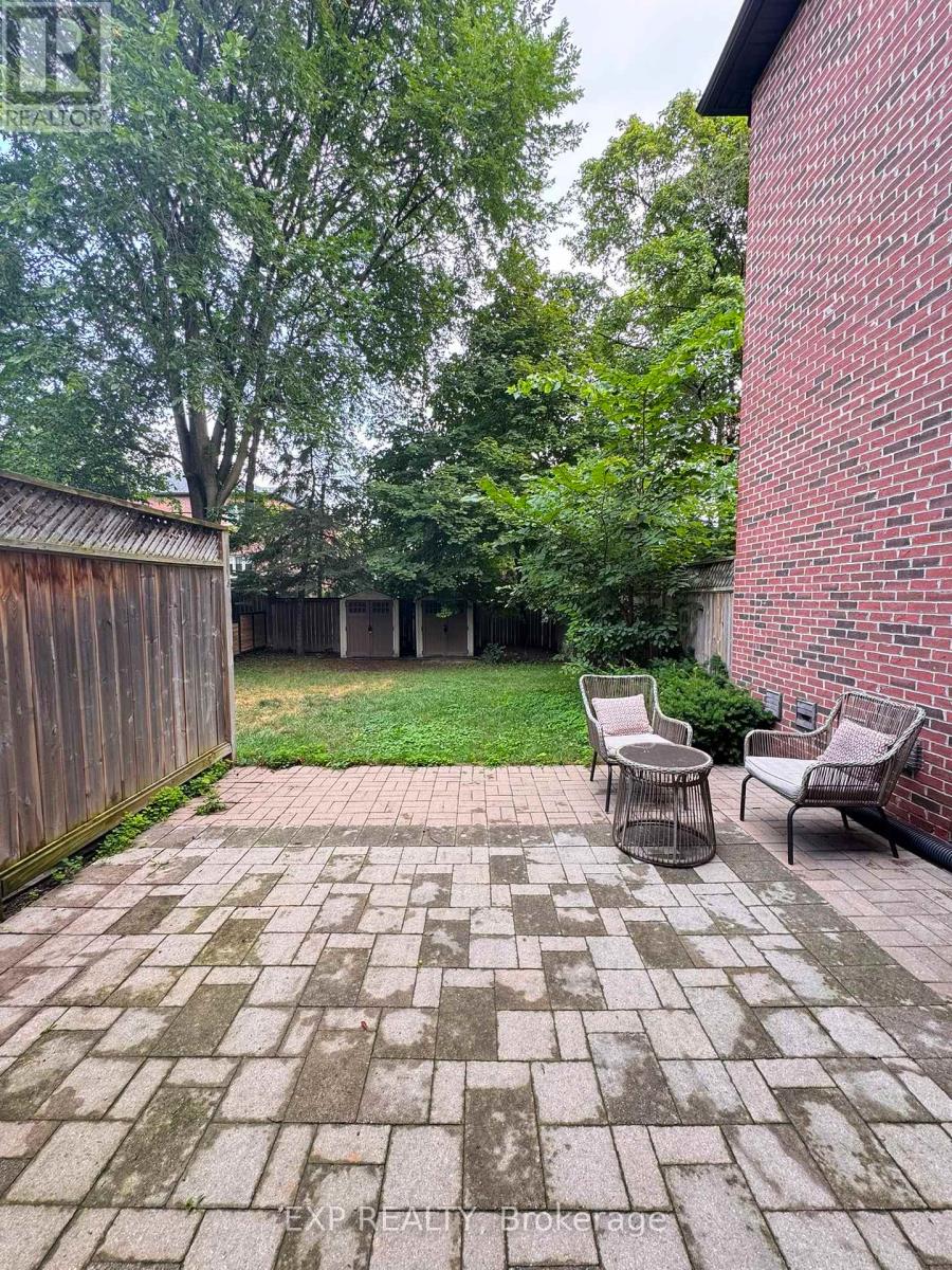 99 Hunt Avenue, Richmond Hill, Ontario  L4C 4H1 - Photo 18 - N13627834