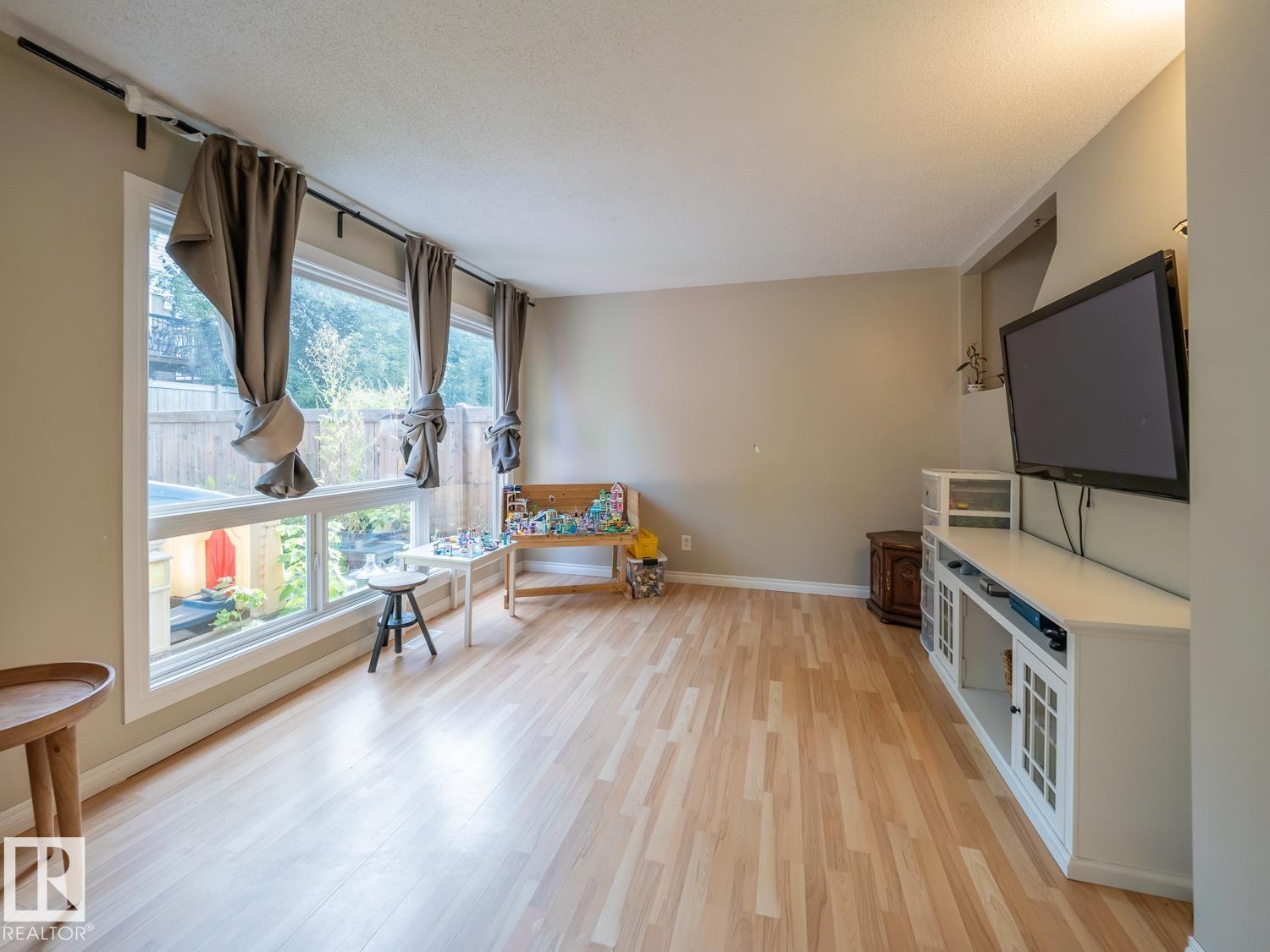 208 Grandin Vg, St. Albert, Alberta  T8N 2J3 - Photo 10 - E4501718