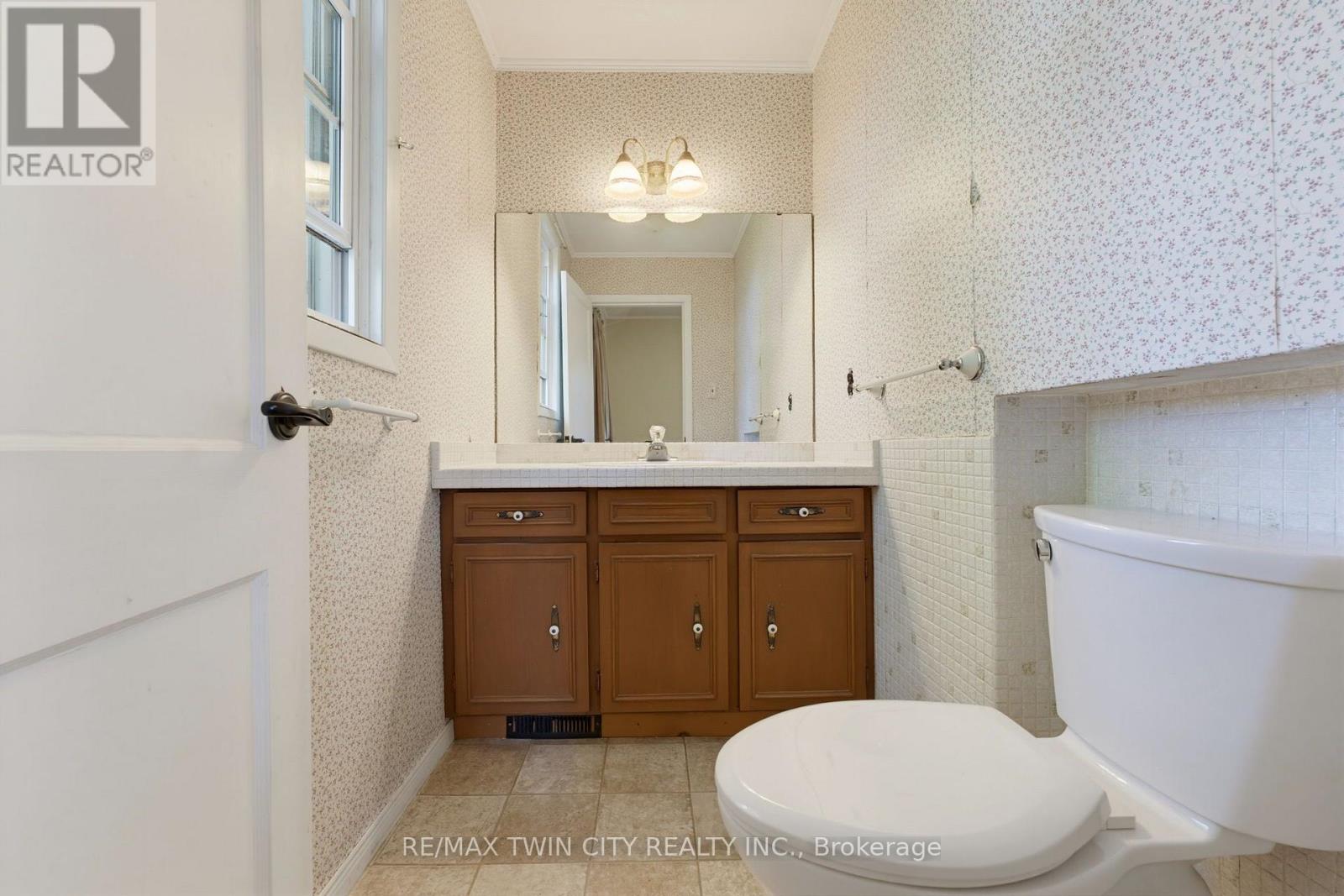 321 Pinehurst Road, Brant, Ontario  N3L 3E2 - Photo 16 - X13627822