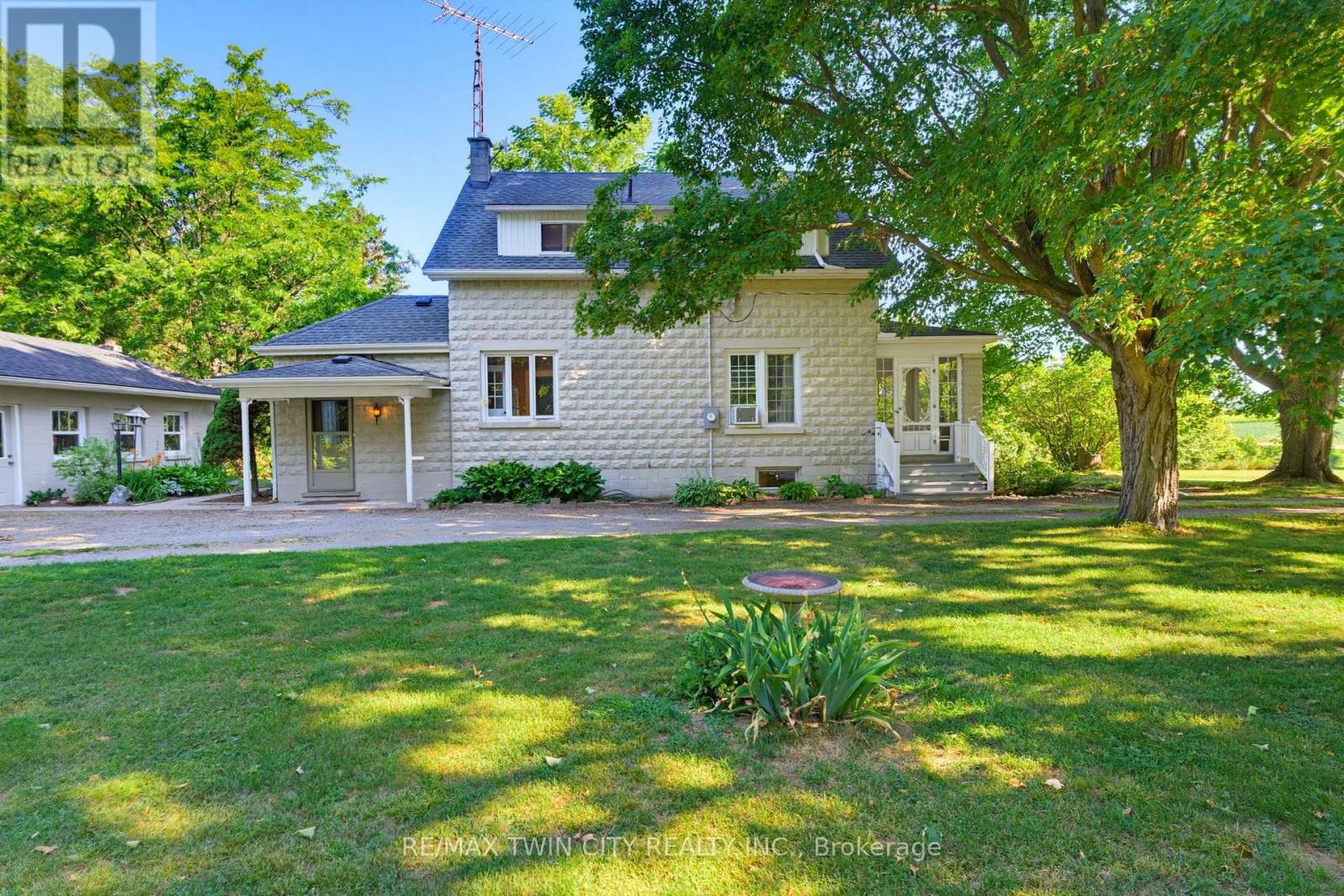 321 Pinehurst Road, Brant, Ontario  N3L 3E2 - Photo 2 - X13627822