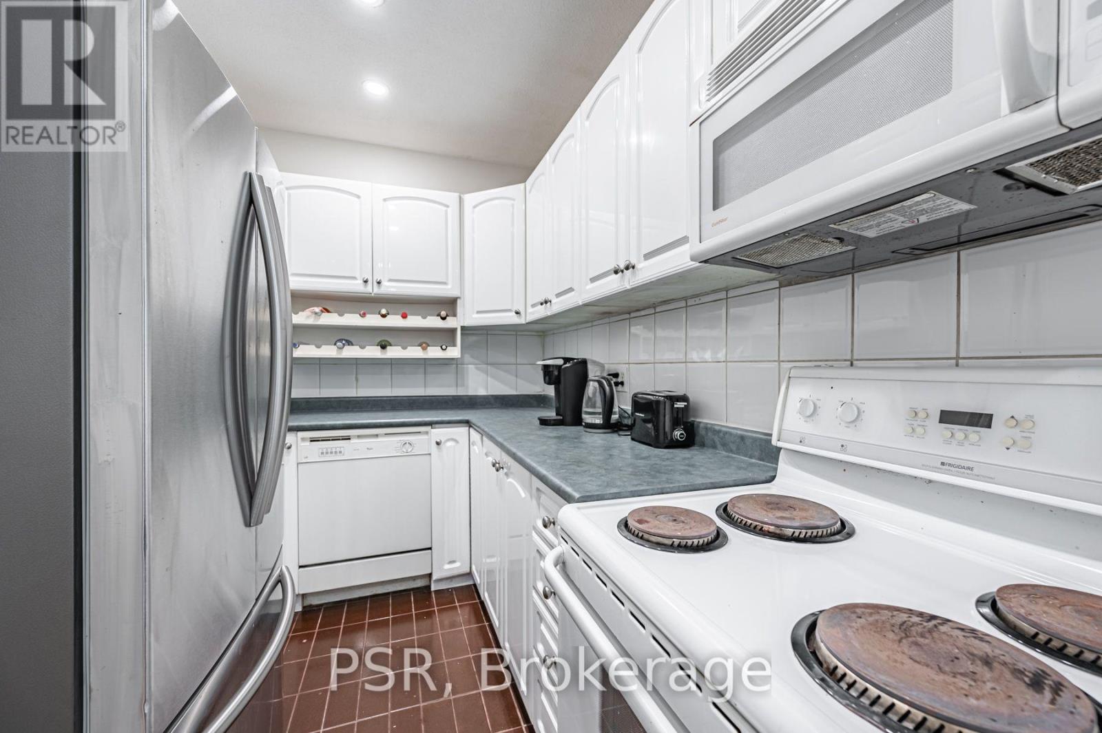 108 - 480 Oriole Parkway, Toronto, Ontario  M5P 2H8 - Photo 10 - C13627408