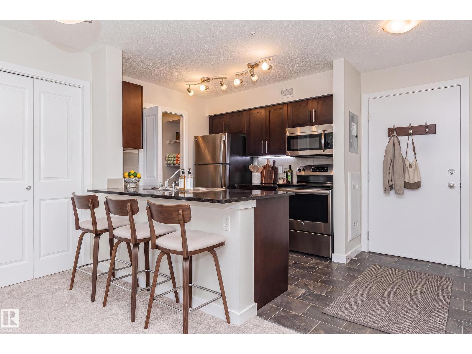 #322 5816 Mullen Pl NW, Edmonton, Alberta  T6R 0W3 - Photo 2 - E4501721