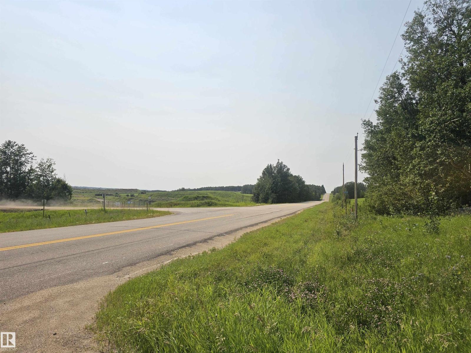1532 Twp Road 544, Rural Lac Ste. Anne County, Alberta  T0E 1V0 - Photo 6 - E4501723