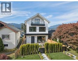 1 2815 TRINITY STREET, Vancouver, British Columbia