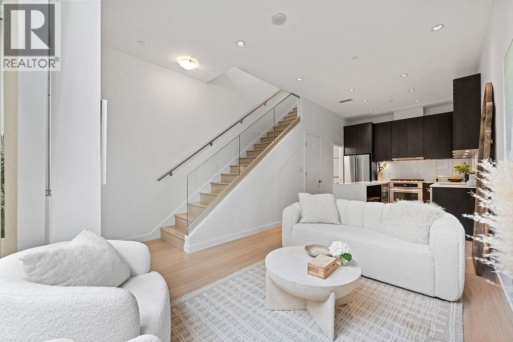 141 E 1st Avenue, Vancouver, British Columbia V6A 0E8 - Photo 7 - R3146086