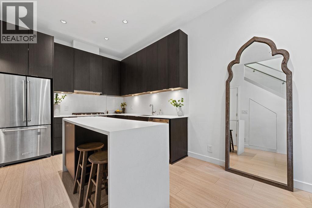 141 E 1st Avenue, Vancouver, British Columbia V6A 0E8 - Photo 8 - R3146086