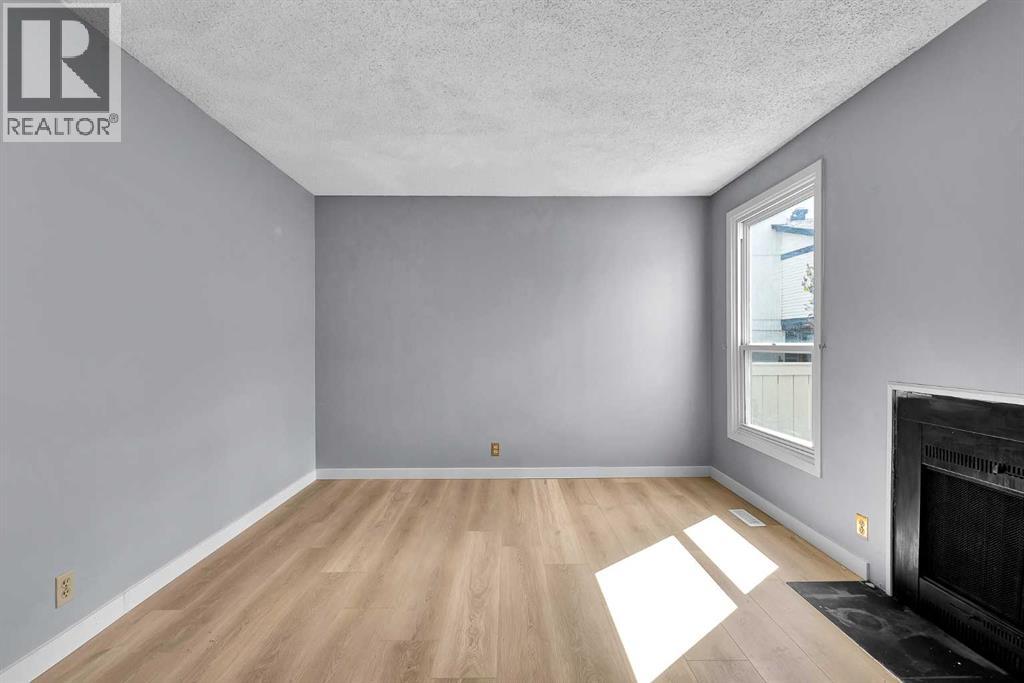 33, 3200 60 Street NE, Calgary, Alberta T1Y 4K8 - Photo 10 - A2312013
