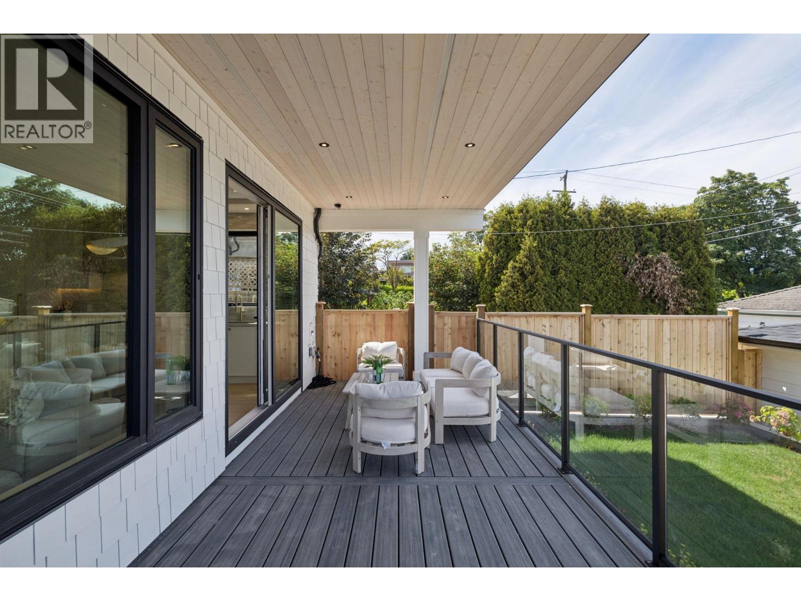 2 2815 Trinity Street, Vancouver, British Columbia  V5K 1E8 - Photo 16 - R3151776