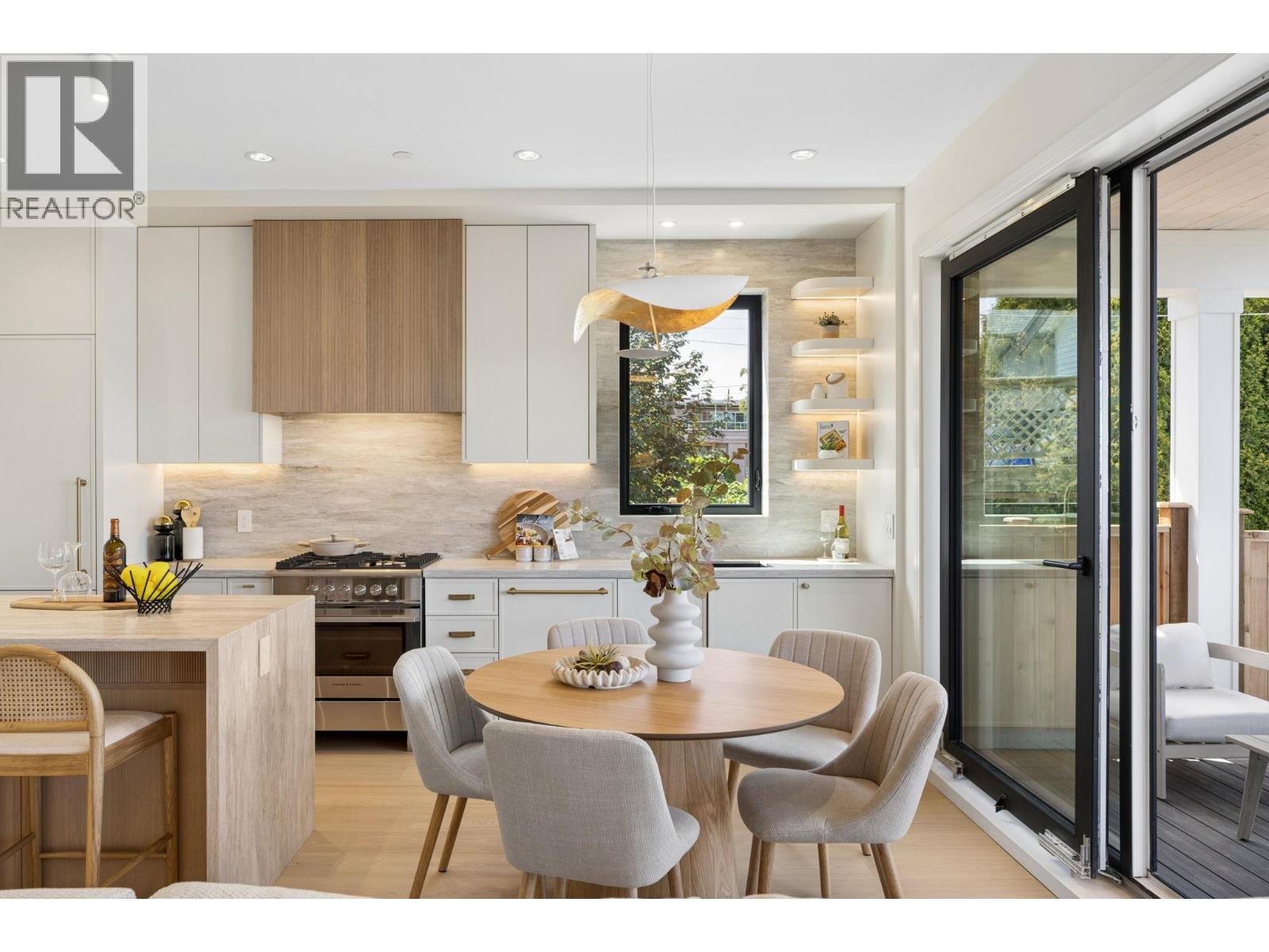 2 2815 Trinity Street, Vancouver, British Columbia  V5K 1E8 - Photo 13 - R3151776