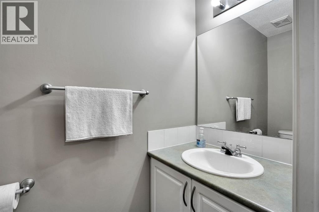 199 Cedarwood Lane Sw, Calgary, Alberta T2W 5X6 - Photo 33 - A2332012