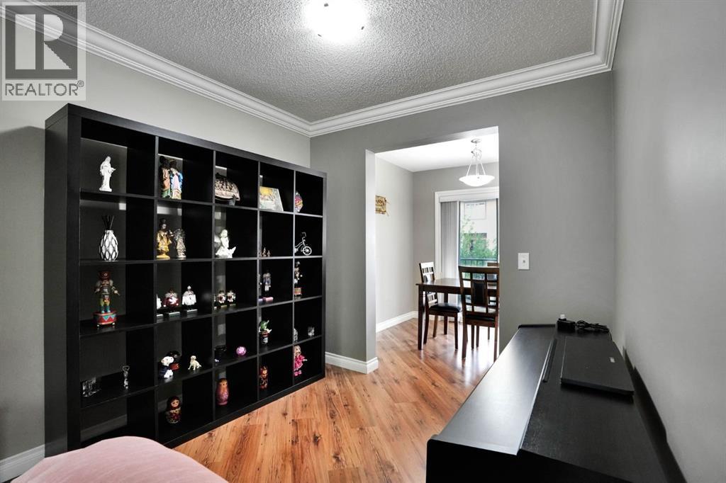 199 Cedarwood Lane Sw, Calgary, Alberta T2W 5X6 - Photo 8 - A2332012