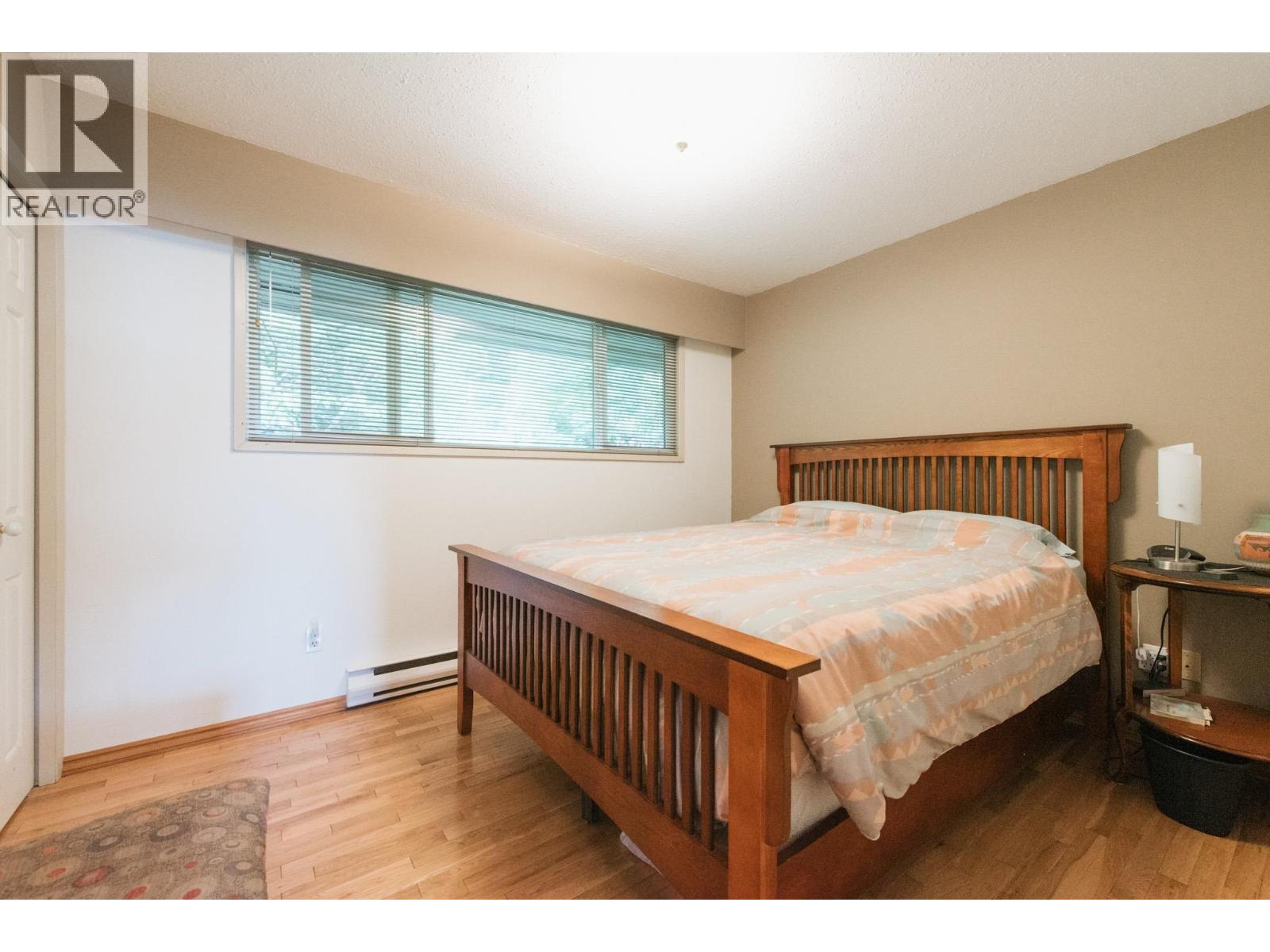 6950 Porpoise Drive, Sechelt, British Columbia  V7Z 0C8 - Photo 13 - R3151789