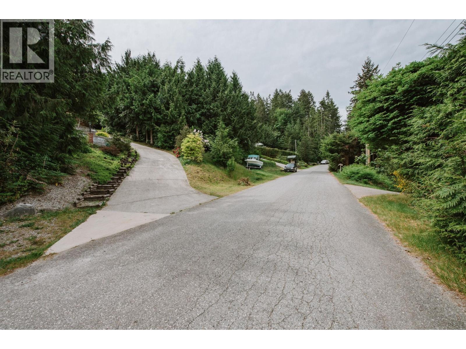 6950 Porpoise Drive, Sechelt, British Columbia  V7Z 0C8 - Photo 28 - R3151789