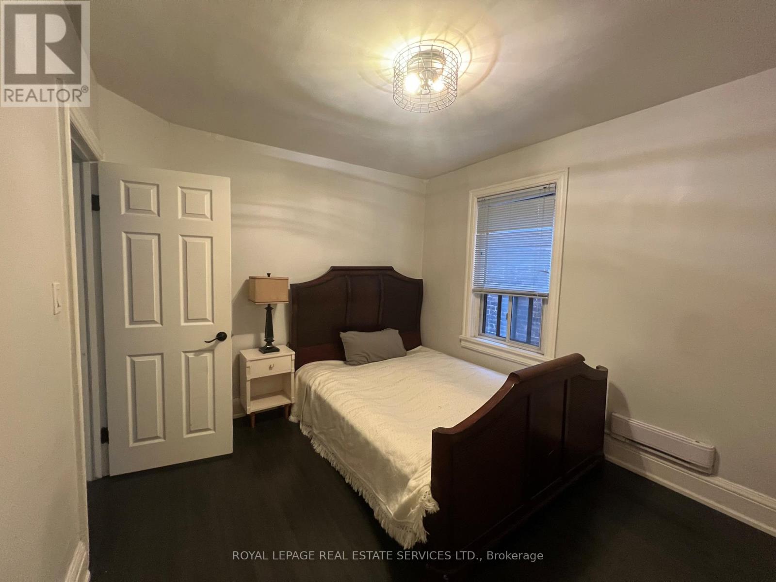 2nd Floor - 263 Grace Street, Toronto, Ontario  M6G 3A7 - Photo 7 - C13015226