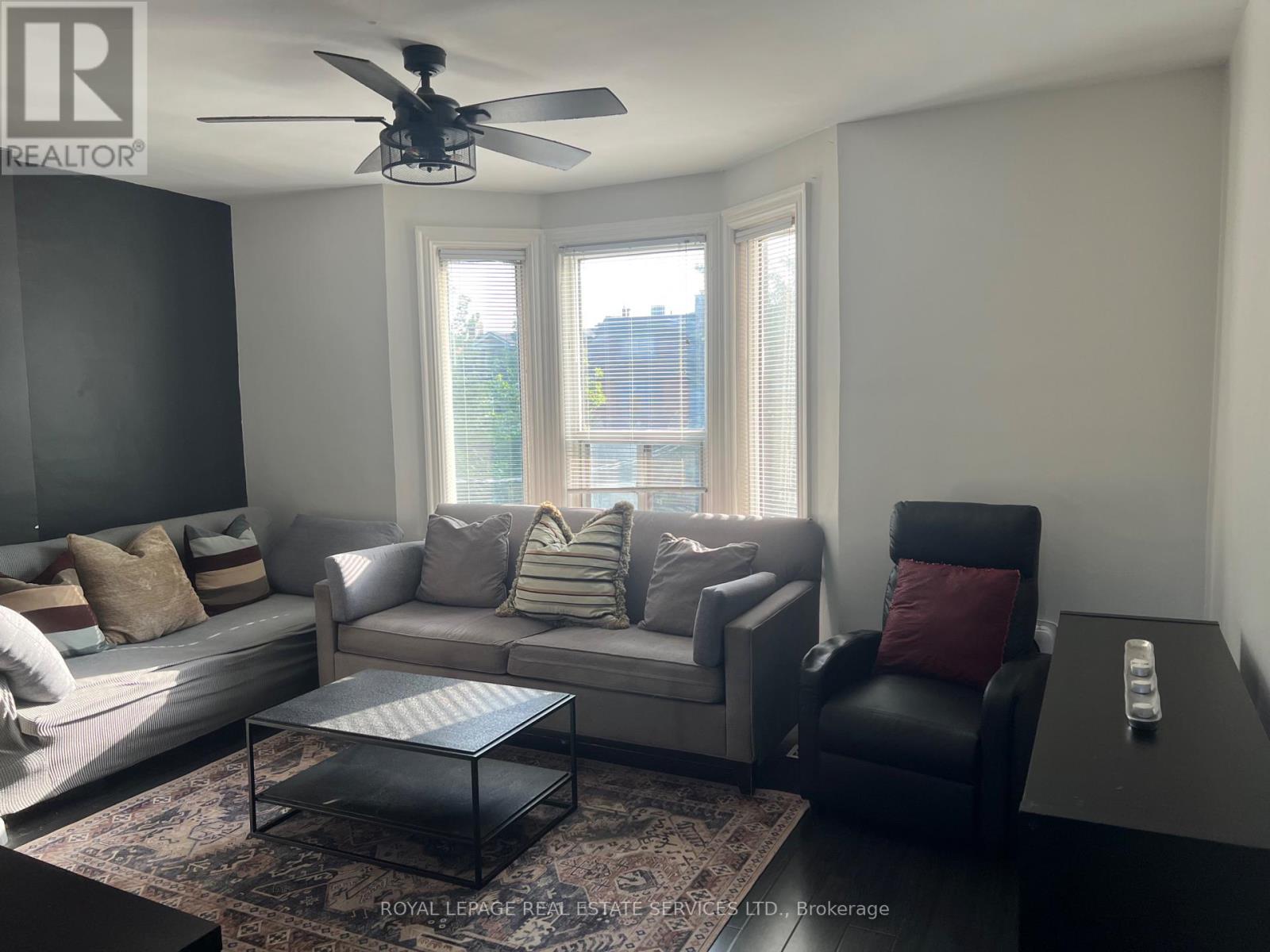 2nd Floor - 263 Grace Street, Toronto, Ontario  M6G 3A7 - Photo 8 - C13015226