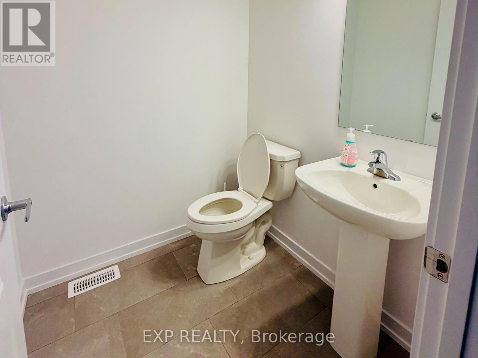 73 Darquise Street, Clarence-Rockland, Ontario  K4K 0N8 - Photo 6 - X13627824