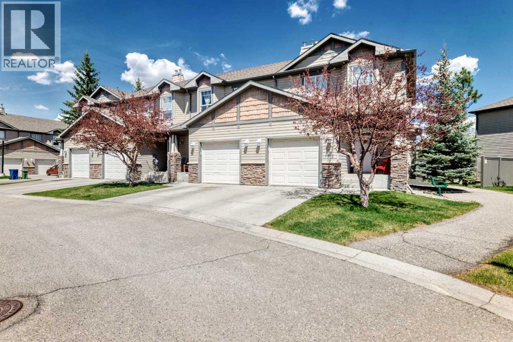 65 Spring Meadows Bay, Okotoks, Alberta  T1S 2G8 - Photo 2 - A2312954