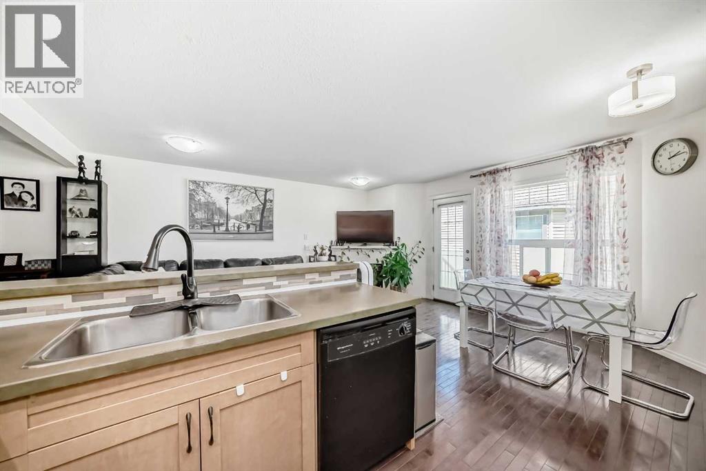 65 Spring Meadows Bay, Okotoks, Alberta  T1S 2G8 - Photo 16 - A2312954