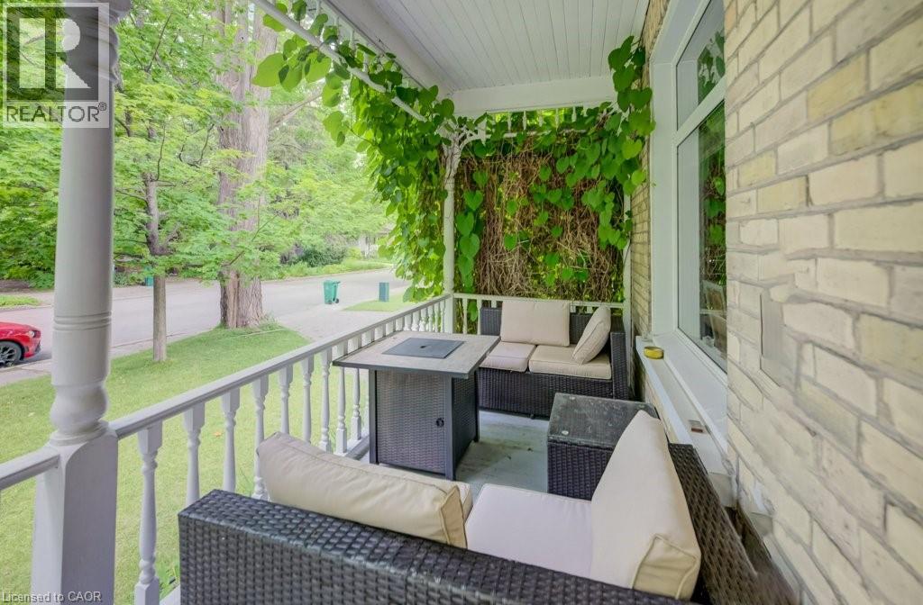 6 Tweed Street, Waterloo, Ontario  N2J 3E2 - Photo 3 - 40844772