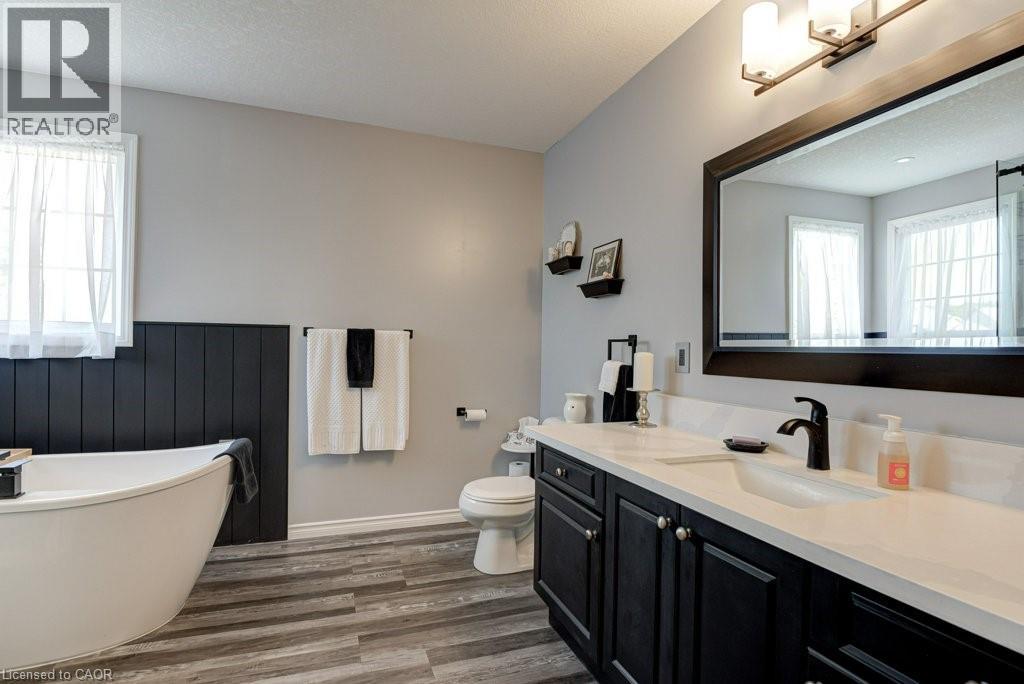 61 Ditner Avenue, Baden, Ontario  N3A 4L1 - Photo 24 - 40835112