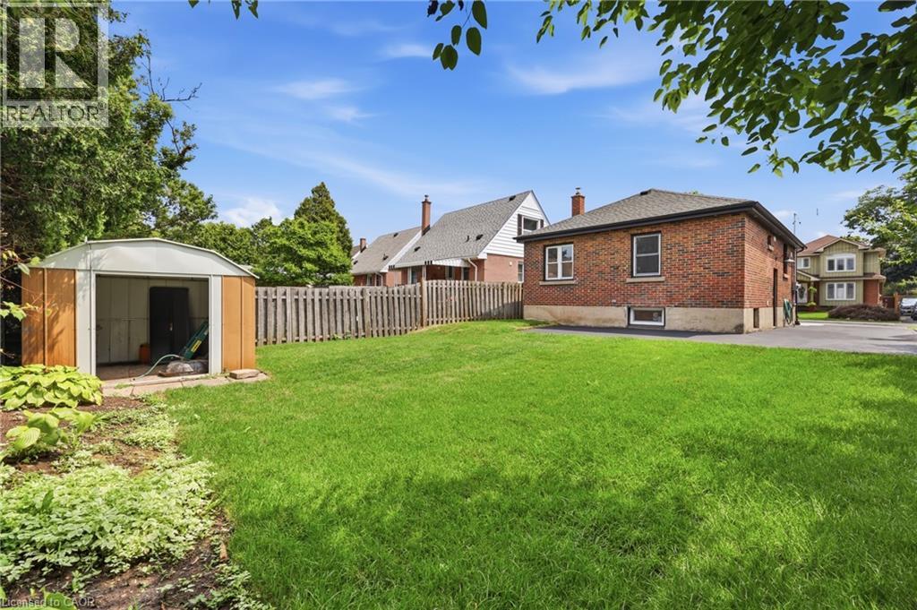 156 East 36th Street, Hamilton, Ontario  L8V 3Z4 - Photo 41 - 40851191