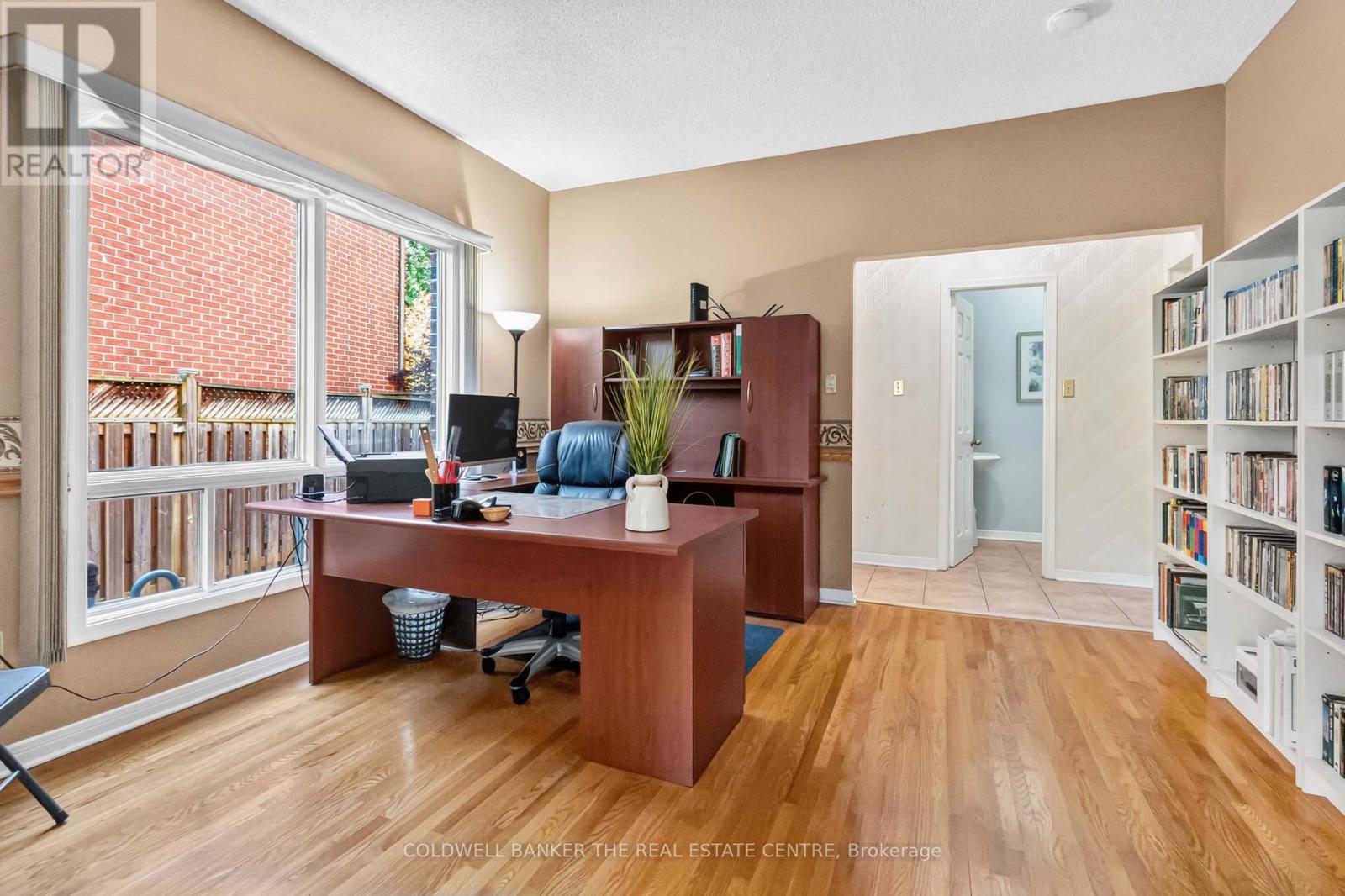 2040 Markle Drive, Oakville, Ontario  L6H 3T3 - Photo 18 - W13627876