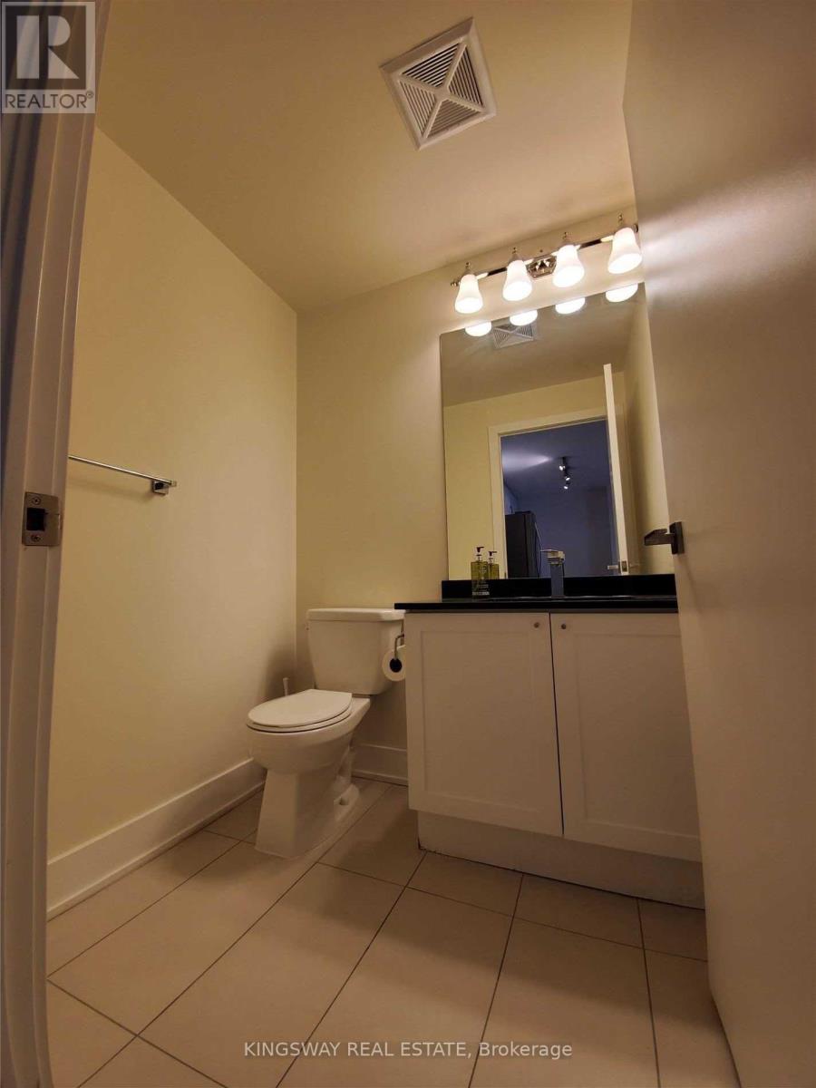 Th3 - 4011 Brickstone Mews, Mississauga, Ontario  L5B 0J7 - Photo 6 - W13627880