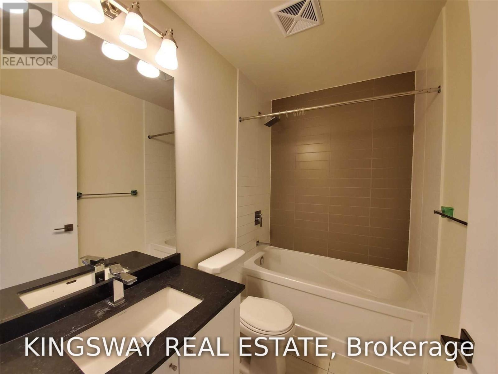Th3 - 4011 Brickstone Mews, Mississauga, Ontario  L5B 0J7 - Photo 7 - W13627880