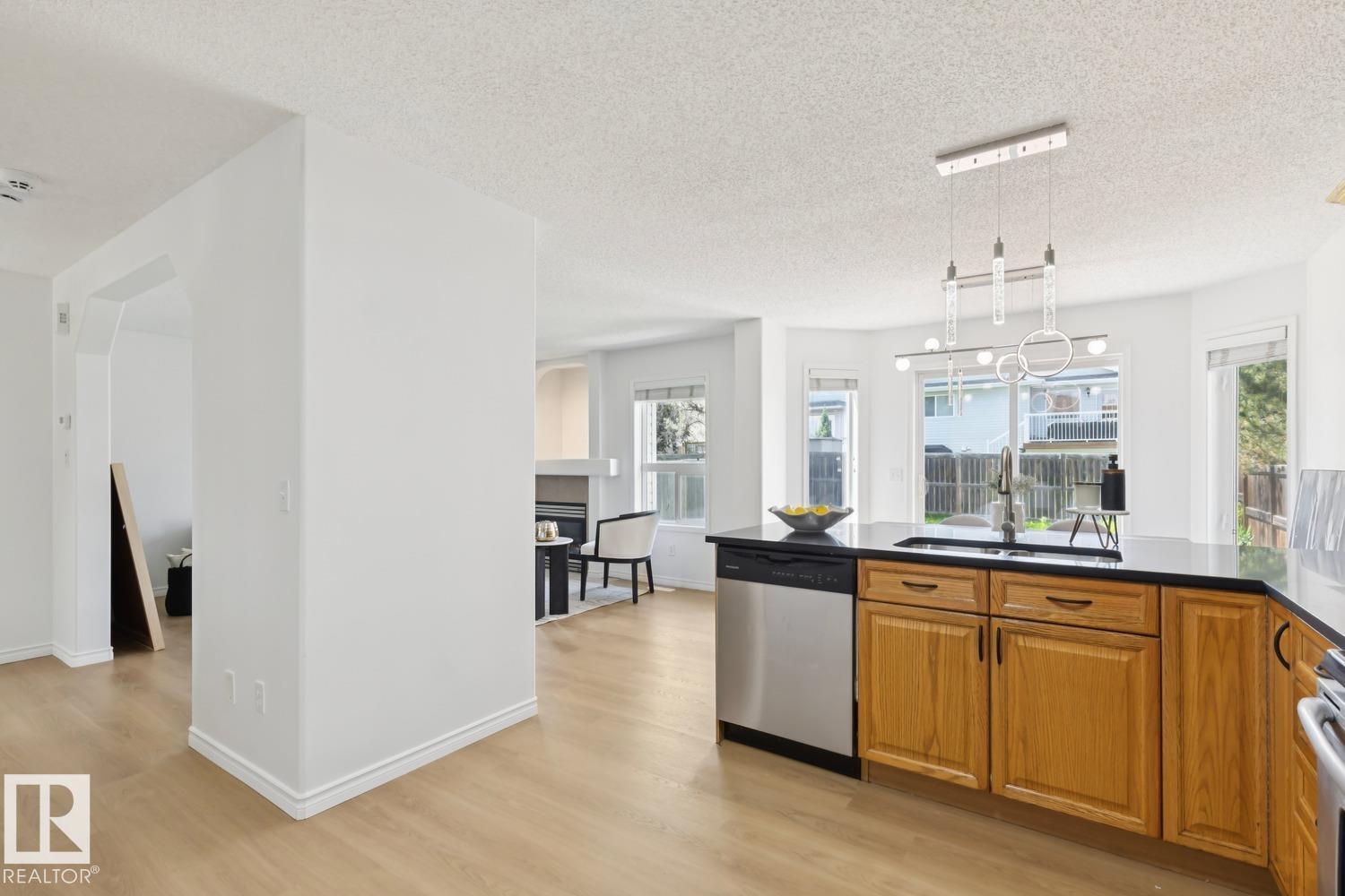 64 Foxboro Li, Sherwood Park, Alberta  T8A 6K6 - Photo 12 - E4501725