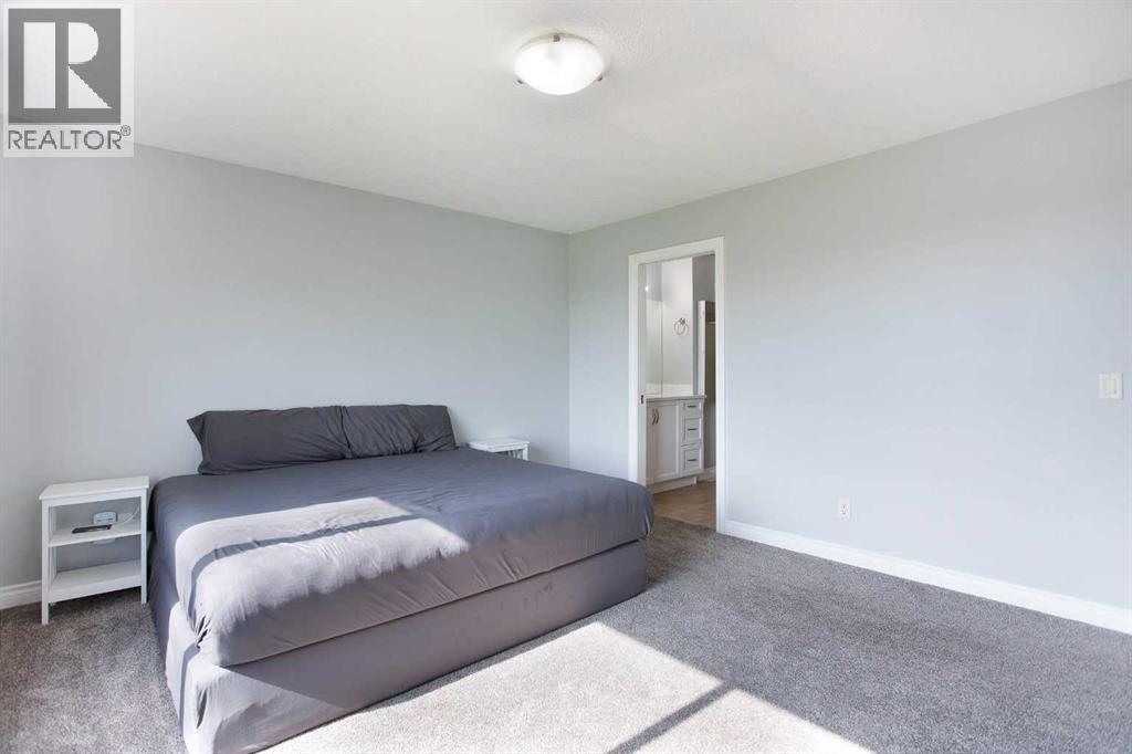 1925 Luxstone Park SW, Airdrie, Alberta  T4B 3B5 - Photo 22 - A2328960