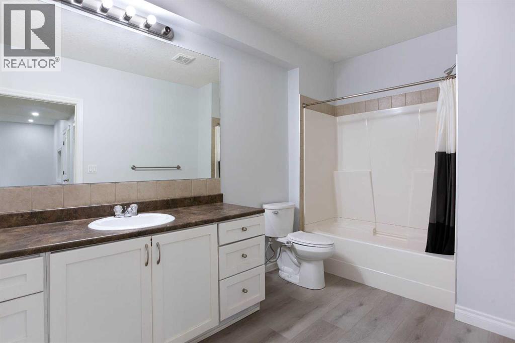1925 Luxstone Park SW, Airdrie, Alberta  T4B 3B5 - Photo 36 - A2328960