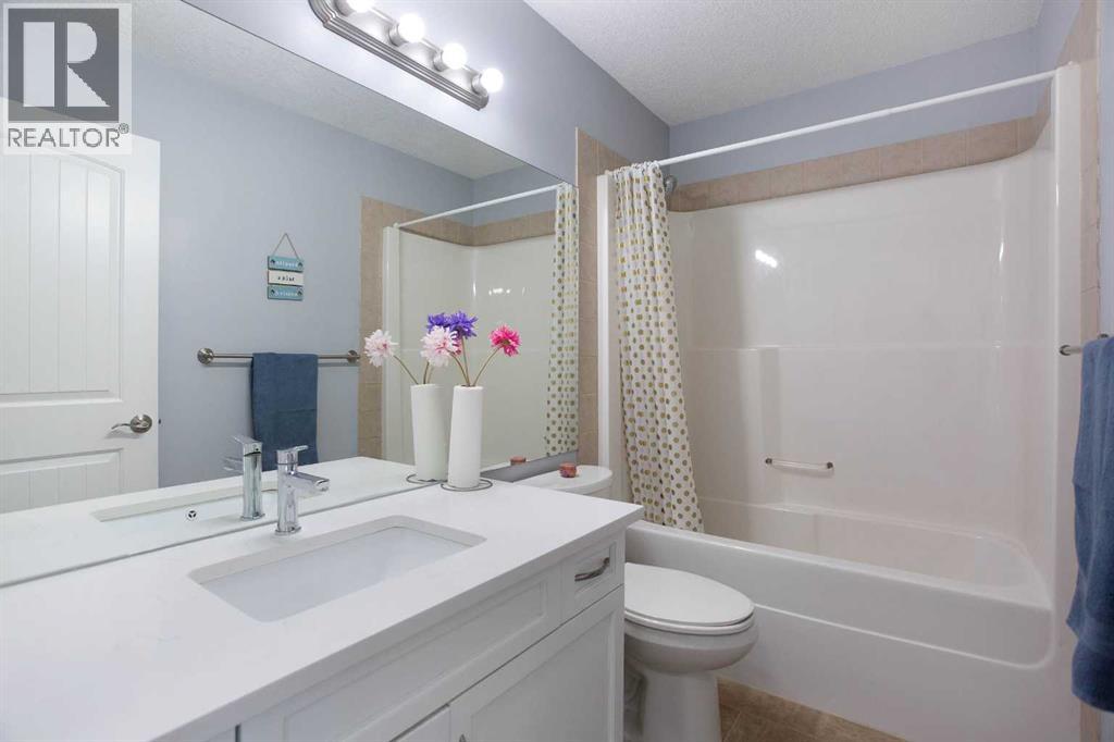 1925 Luxstone Park SW, Airdrie, Alberta  T4B 3B5 - Photo 27 - A2328960