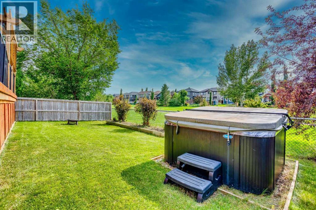 1925 Luxstone Park SW, Airdrie, Alberta  T4B 3B5 - Photo 40 - A2328960