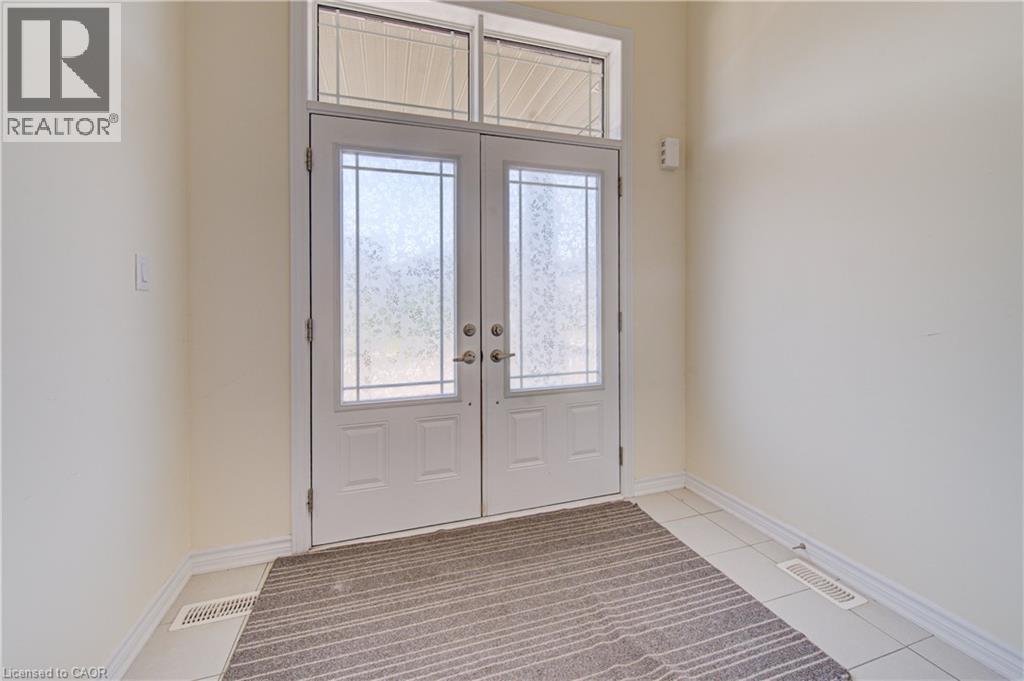 407 Dolman Street, Breslau, Ontario  N0B 1M0 - Photo 5 - 40852658