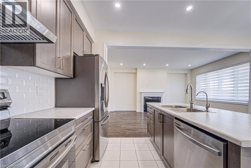 407 Dolman Street, Breslau, Ontario  N0B 1M0 - Photo 19 - 40852658