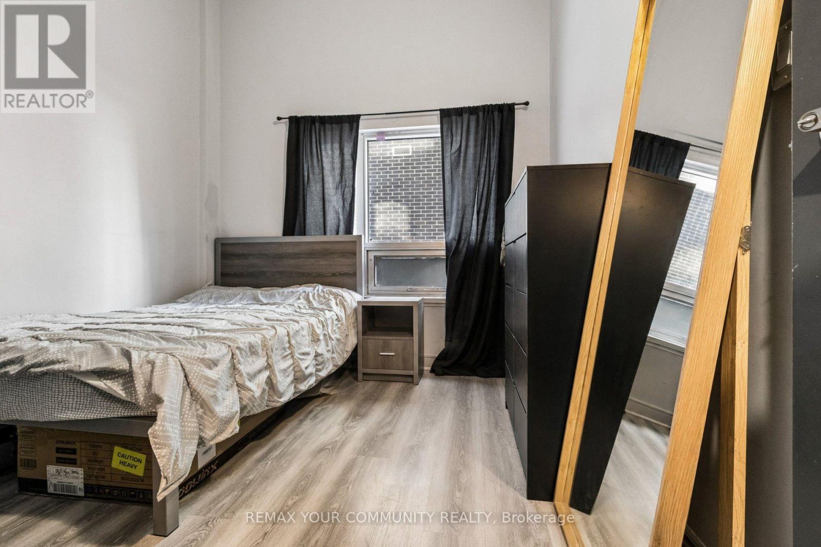 F115 - 275 Larch Street, Waterloo, Ontario  N2L 3R2 - Photo 8 - X13627872