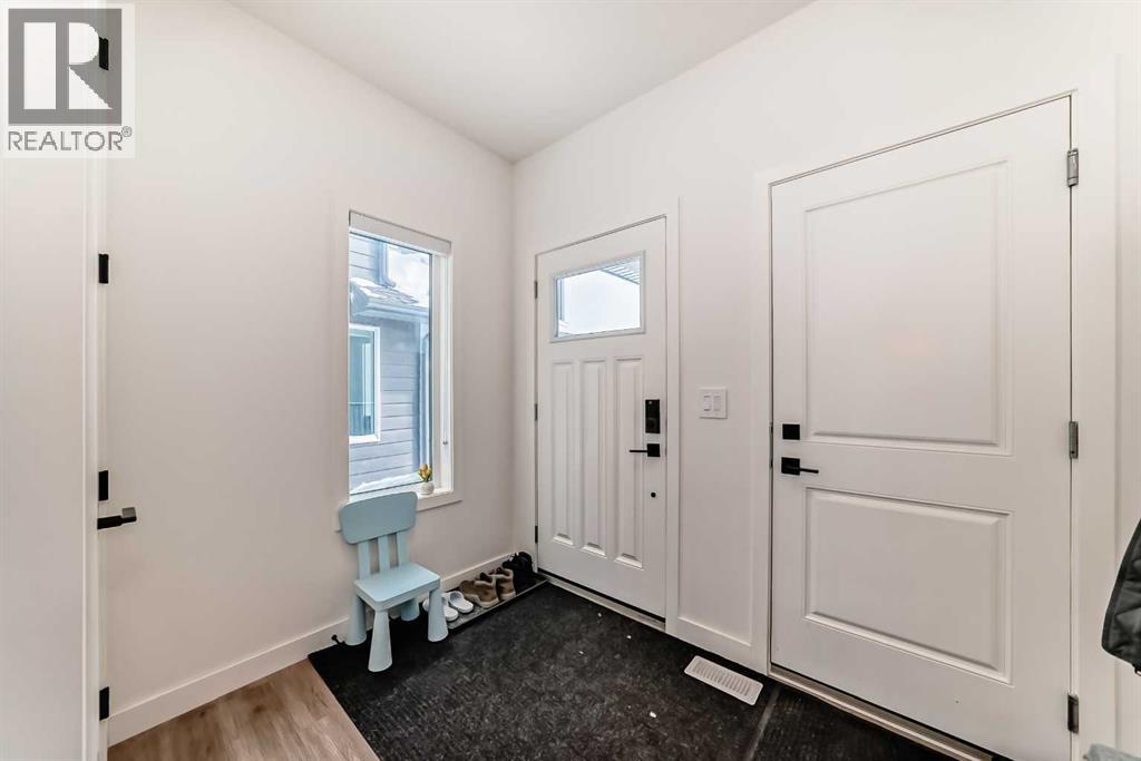 137 Verity Manor SW, Calgary, Alberta  T2Y 0S8 - Photo 3 - A2302823