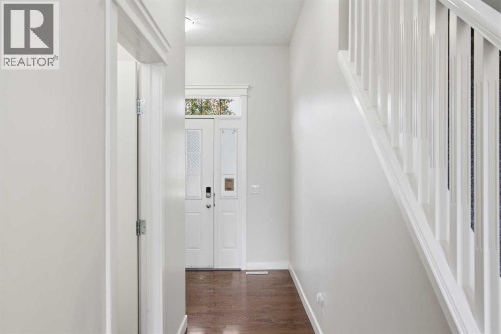 158 Silverado Bank Circle SW, Calgary, Alberta  T2X 0L1 - Photo 5 - A2317855