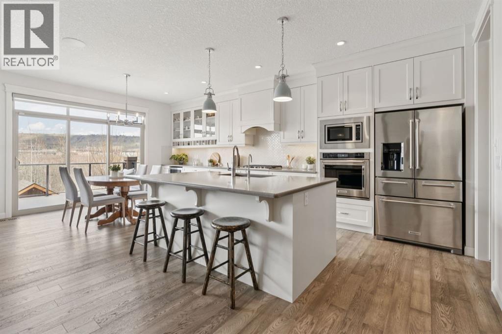 126 Riviera View, Cochrane, Alberta