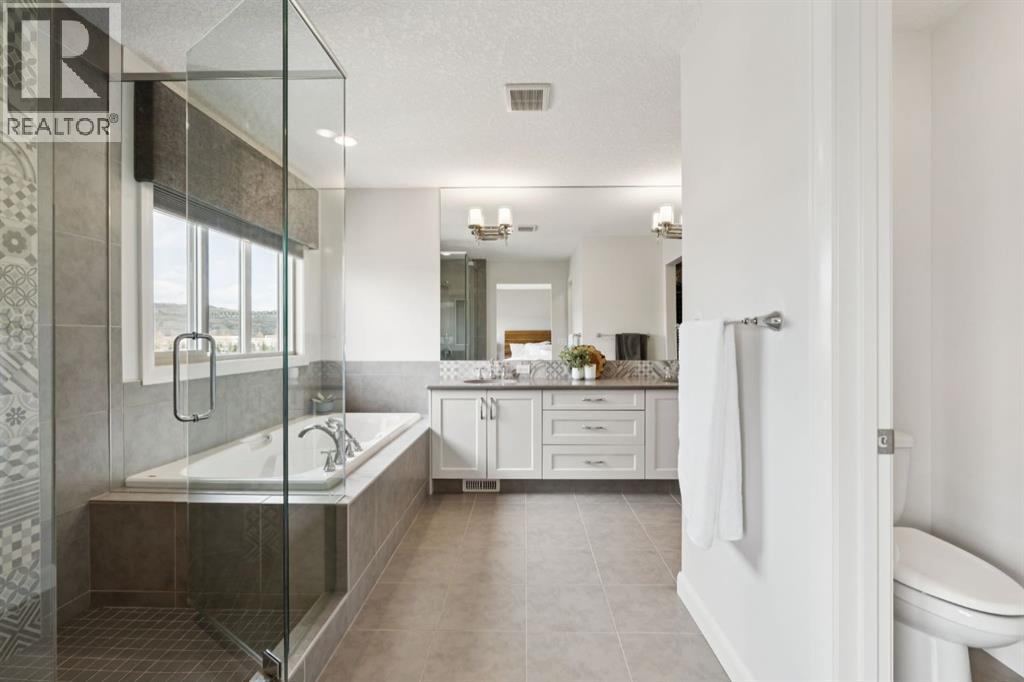 126 Riviera View, Cochrane, Alberta  T4C 0Z1 - Photo 15 - A2308411
