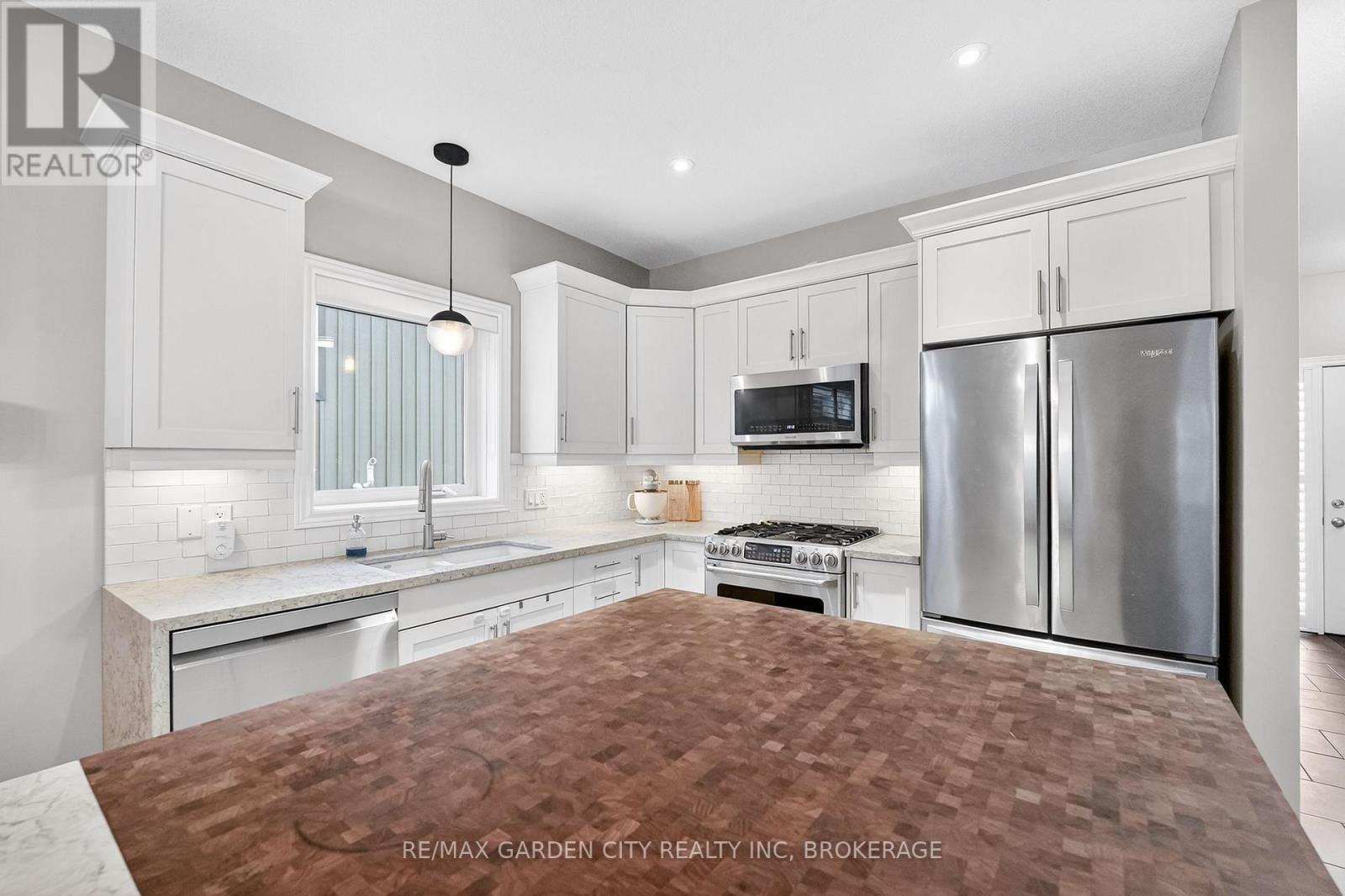 22 Riesling Drive, Niagara-On-The-Lake, Ontario  L0S 1J0 - Photo 9 - X13627900