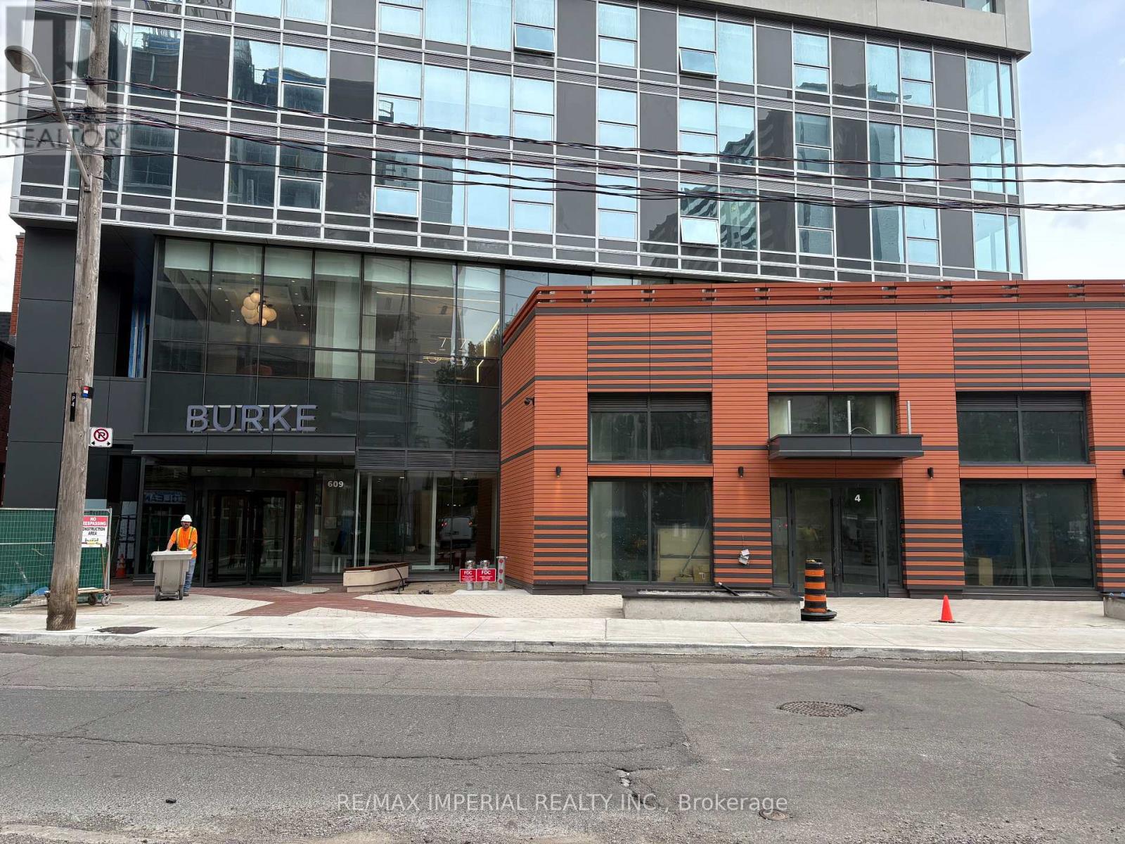 4210 - 609 SHERBOURNE STREET, Toronto, Ontario