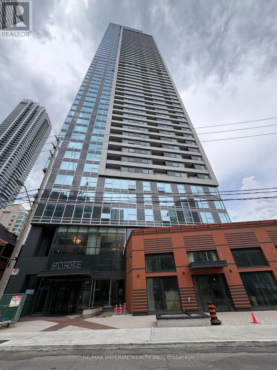 4210 - 609 Sherbourne Street, Toronto, Ontario  M4X 0A4 - Photo 2 - C13627898