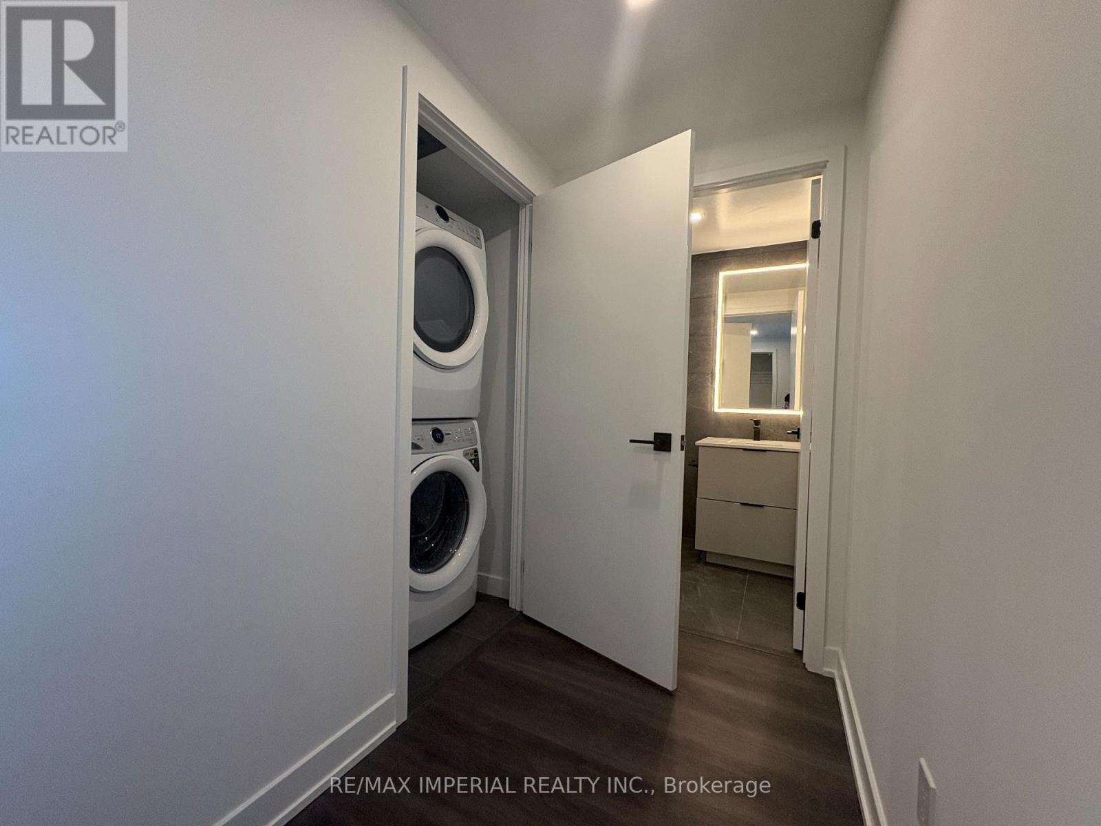 4210 - 609 Sherbourne Street, Toronto, Ontario  M4X 0A4 - Photo 8 - C13627898