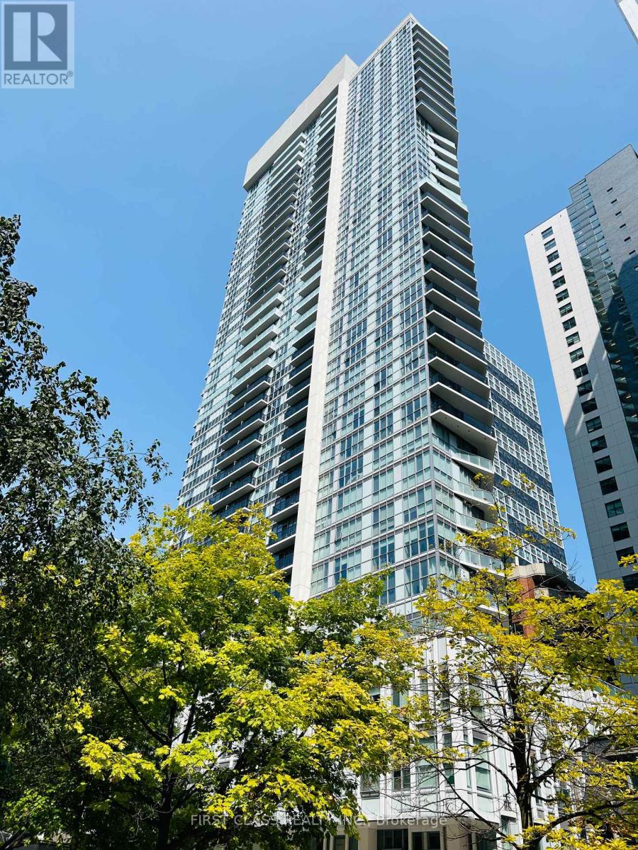1806 - 77 MUTUAL STREET, Toronto, Ontario