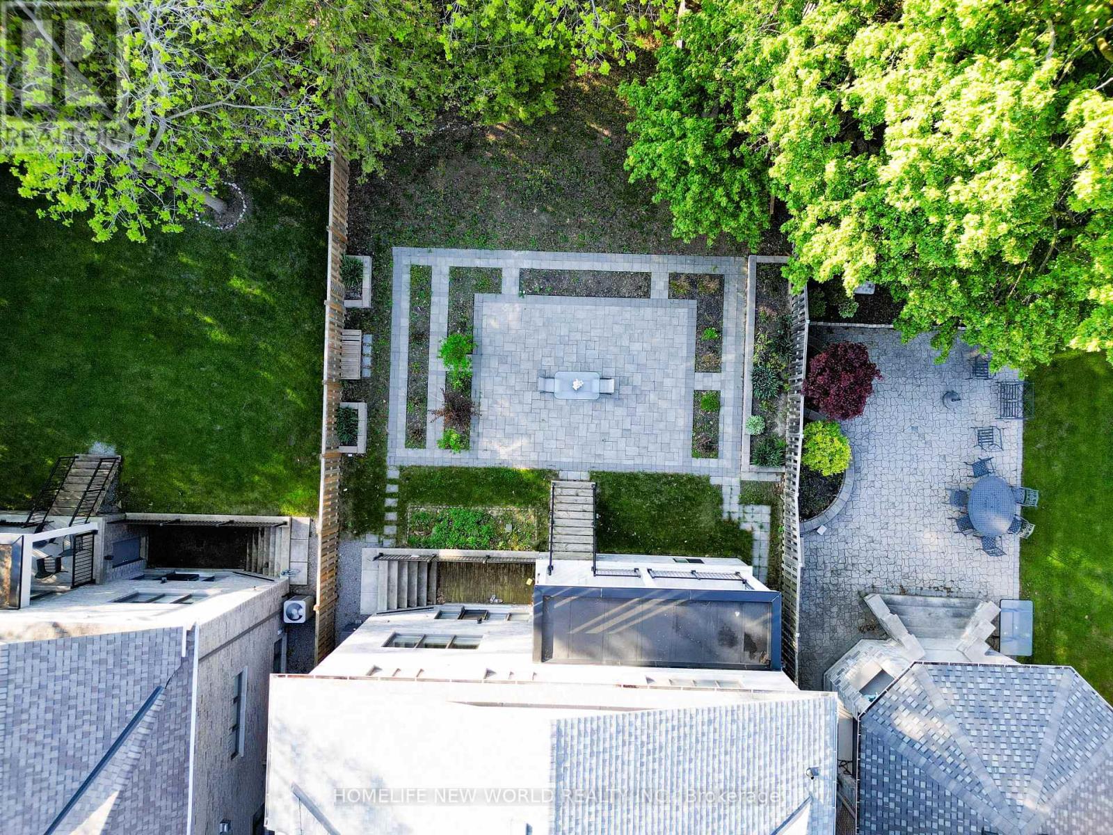 10 Stancroft Drive, Richmond Hill, Ontario L4C 4N1 - Photo 42 - N13627906