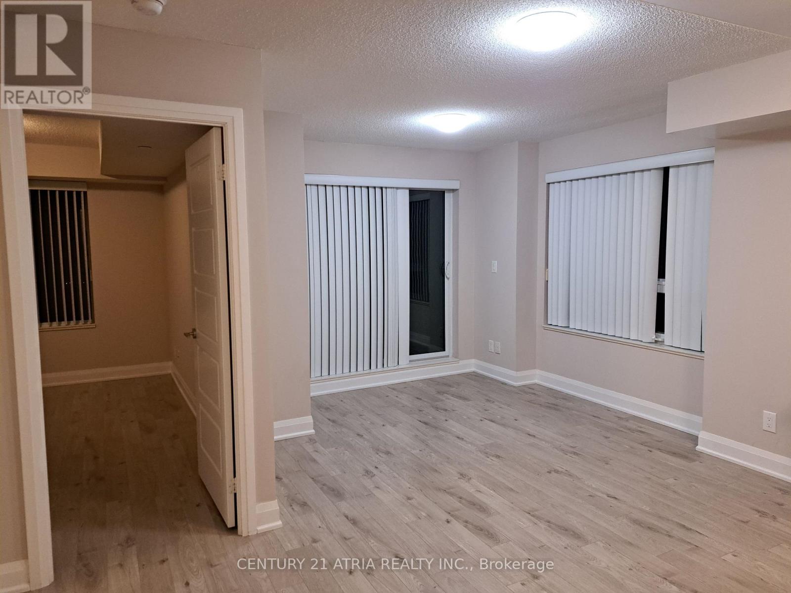 517 - 1 Uptown Drive, Markham, Ontario  L3R 5C1 - Photo 3 - N13627936